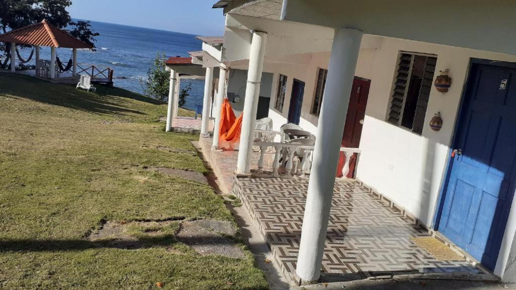 Hostal Denisse Tours Санта-Каталина Экстерьер фото